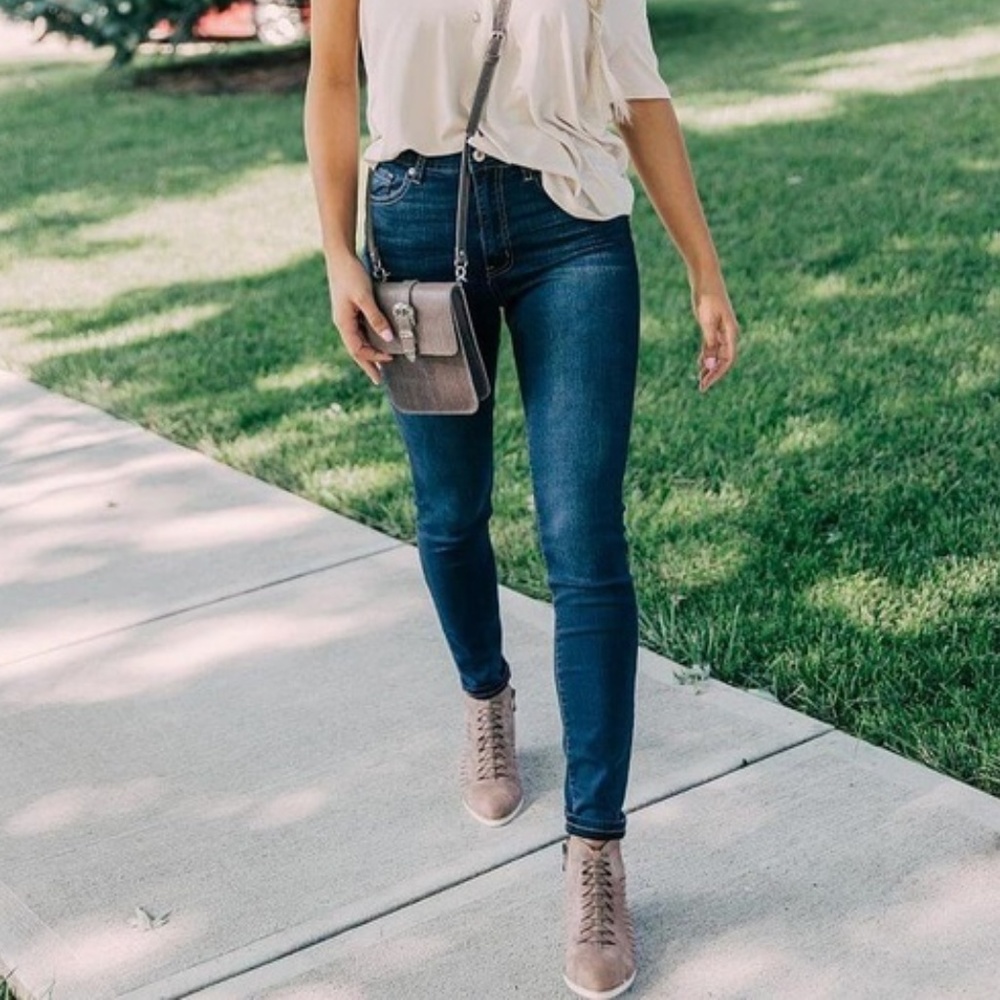 ***DONATED*** Kancan Skinny Jeans Dark Wash